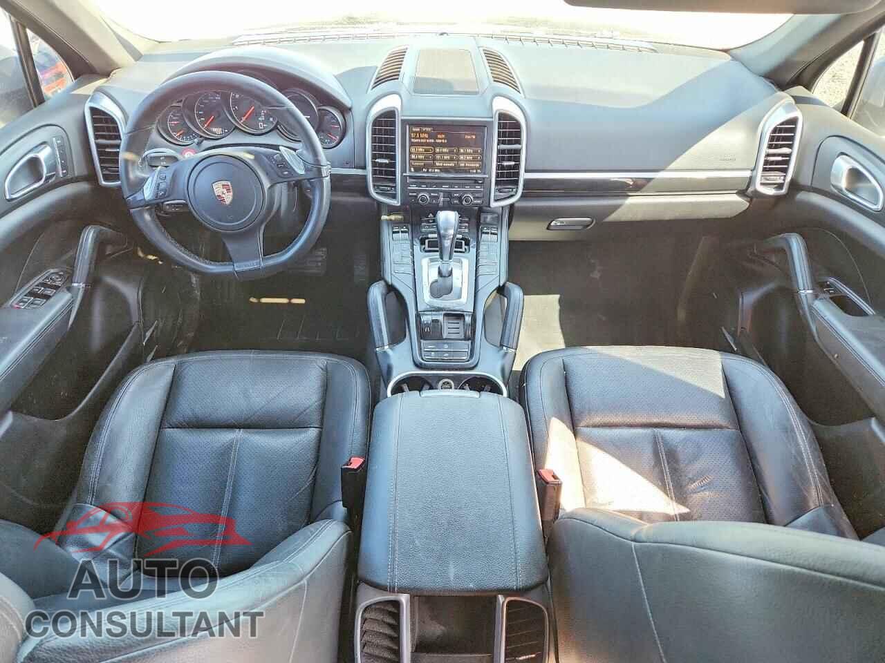 PORSCHE CAYENNE 2012 - WP1AA2A20CLA00479