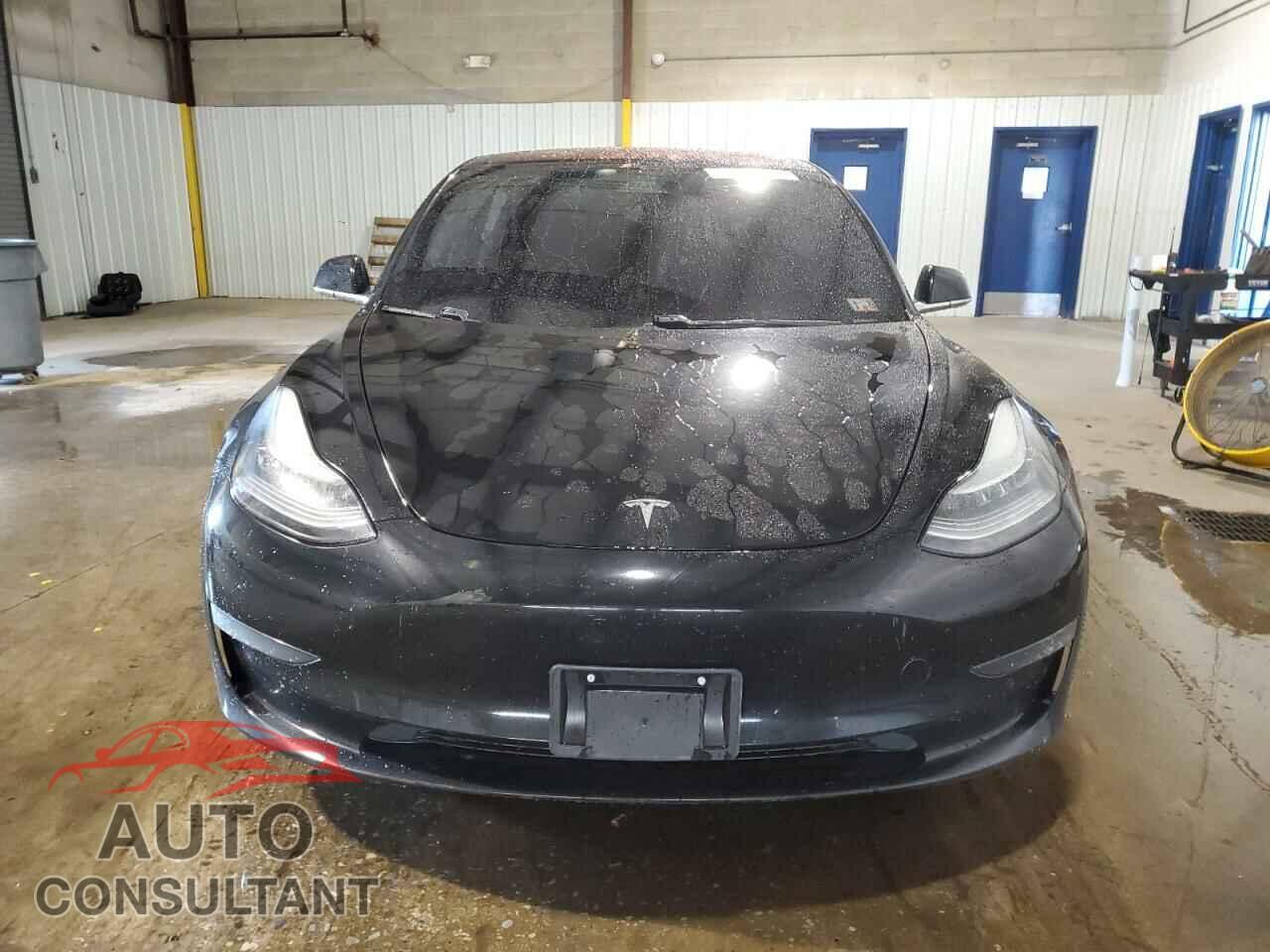 TESLA MODEL 3 2019 - 5YJ3E1EA7KF325206