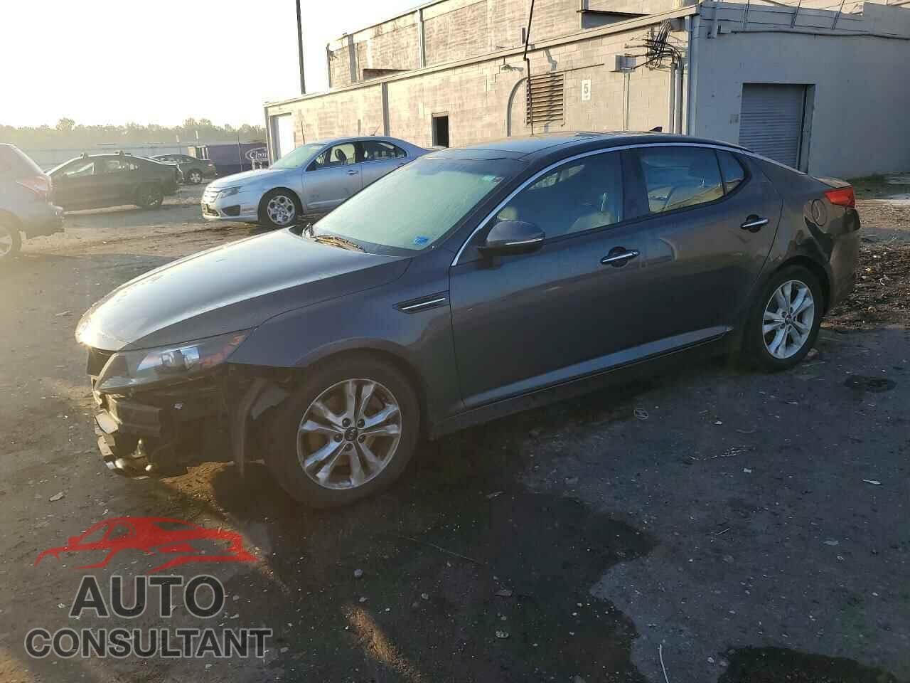 KIA OPTIMA 2011 - KNAGN4A65B5146424