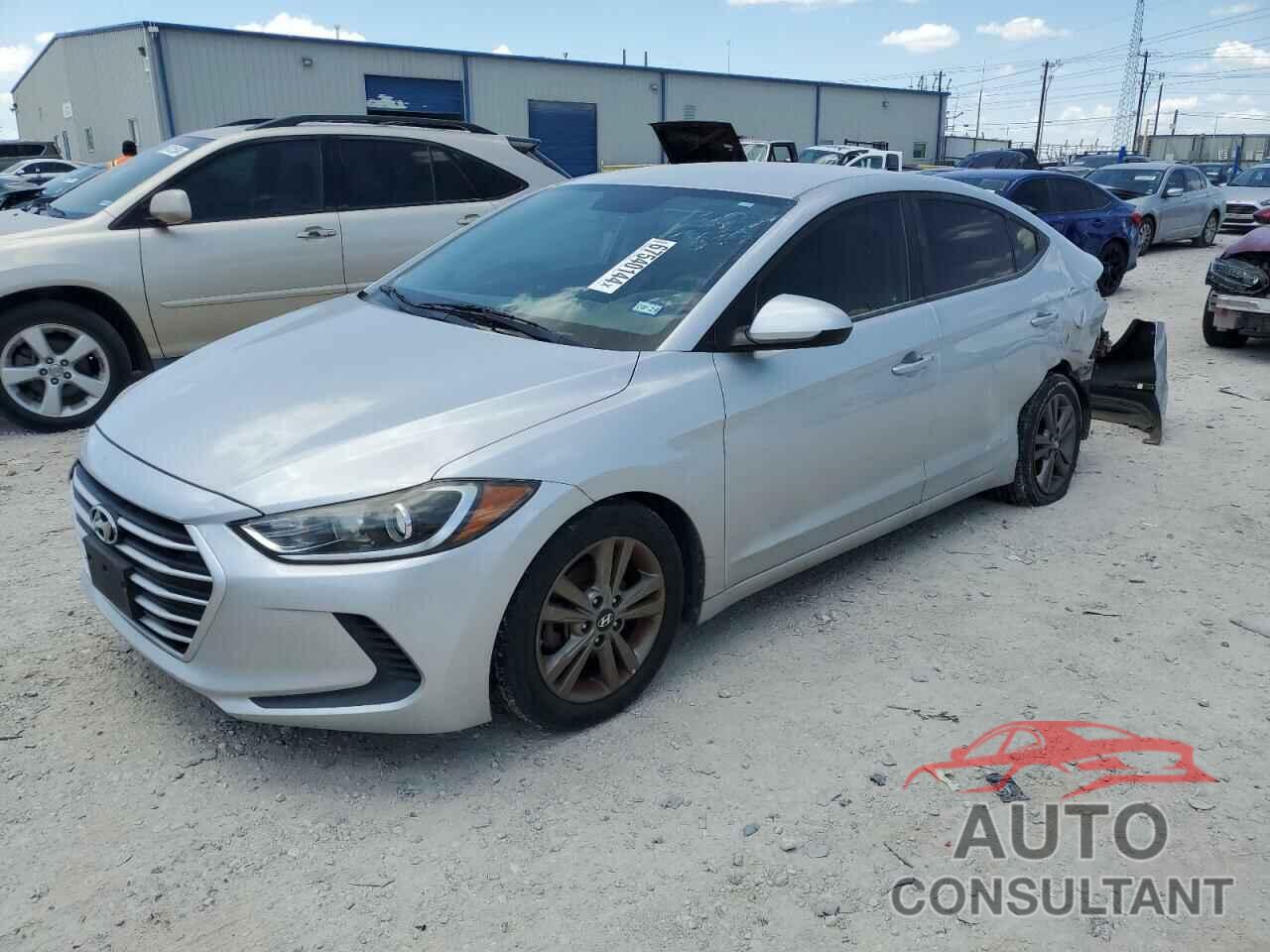 HYUNDAI ELANTRA 2018 - 5NPD84LF9JH231856