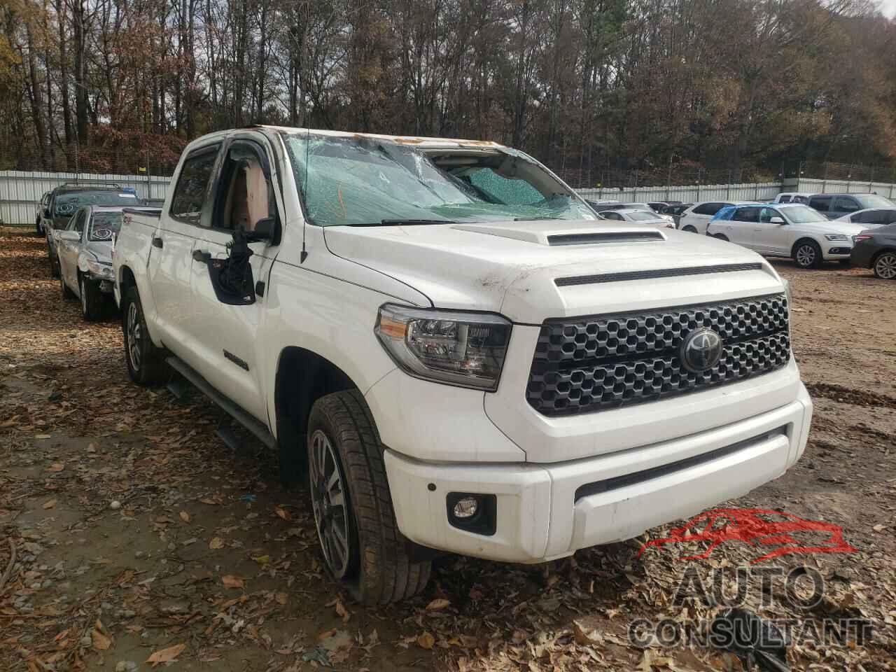 TOYOTA TUNDRA 2018 - 5TFDW5F19JX714201