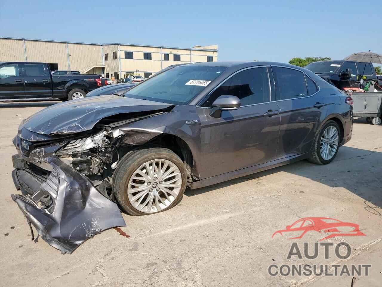TOYOTA CAMRY 2019 - 4T1B21HK6KU012143
