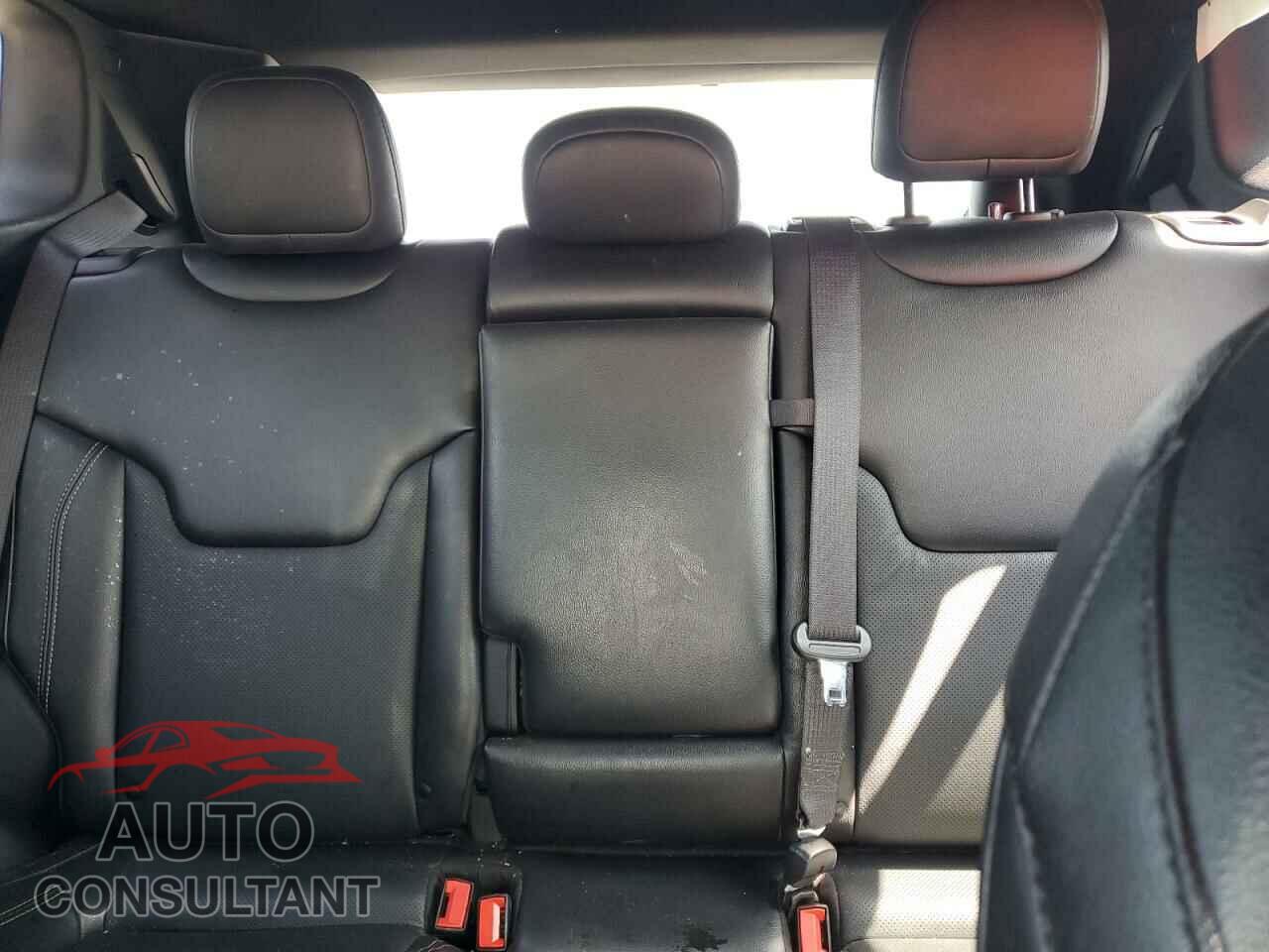 JEEP COMPASS 2021 - 3C4NJDEB1MT600944