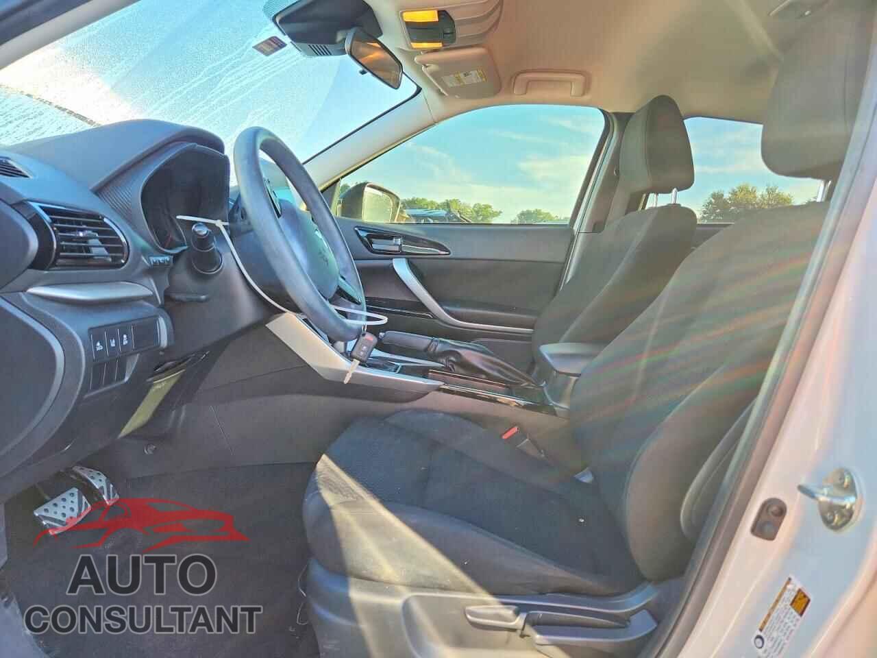 MITSUBISHI ECLIPSE 2023 - JA4ATVAA8PZ000327