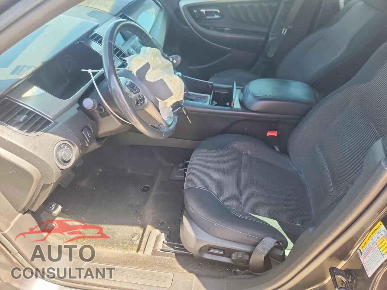 FORD TAURUS 2017 - 1FAHP2E8XHG125783