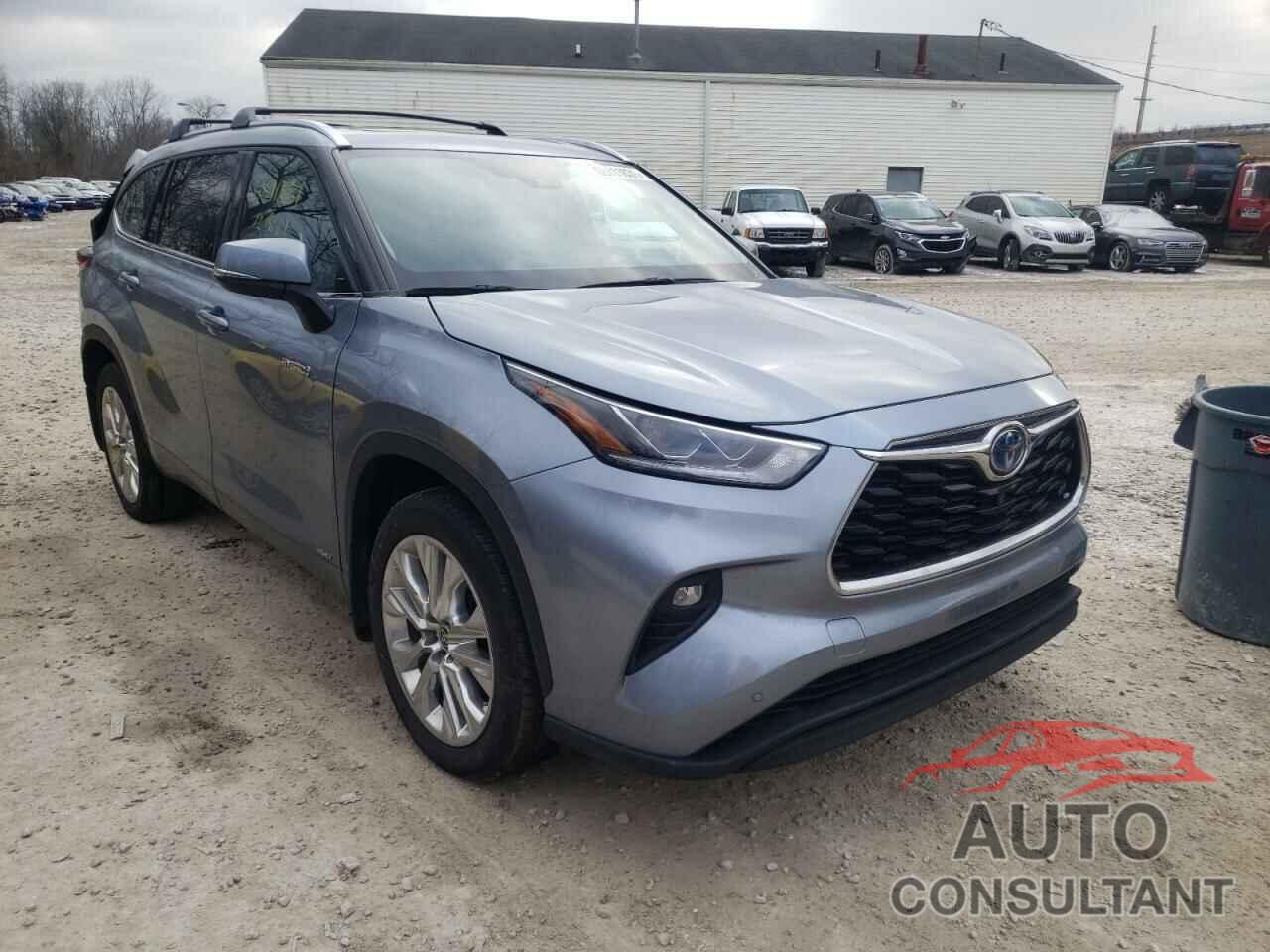 TOYOTA HIGHLANDER 2021 - 5TDXBRCH2MS029744