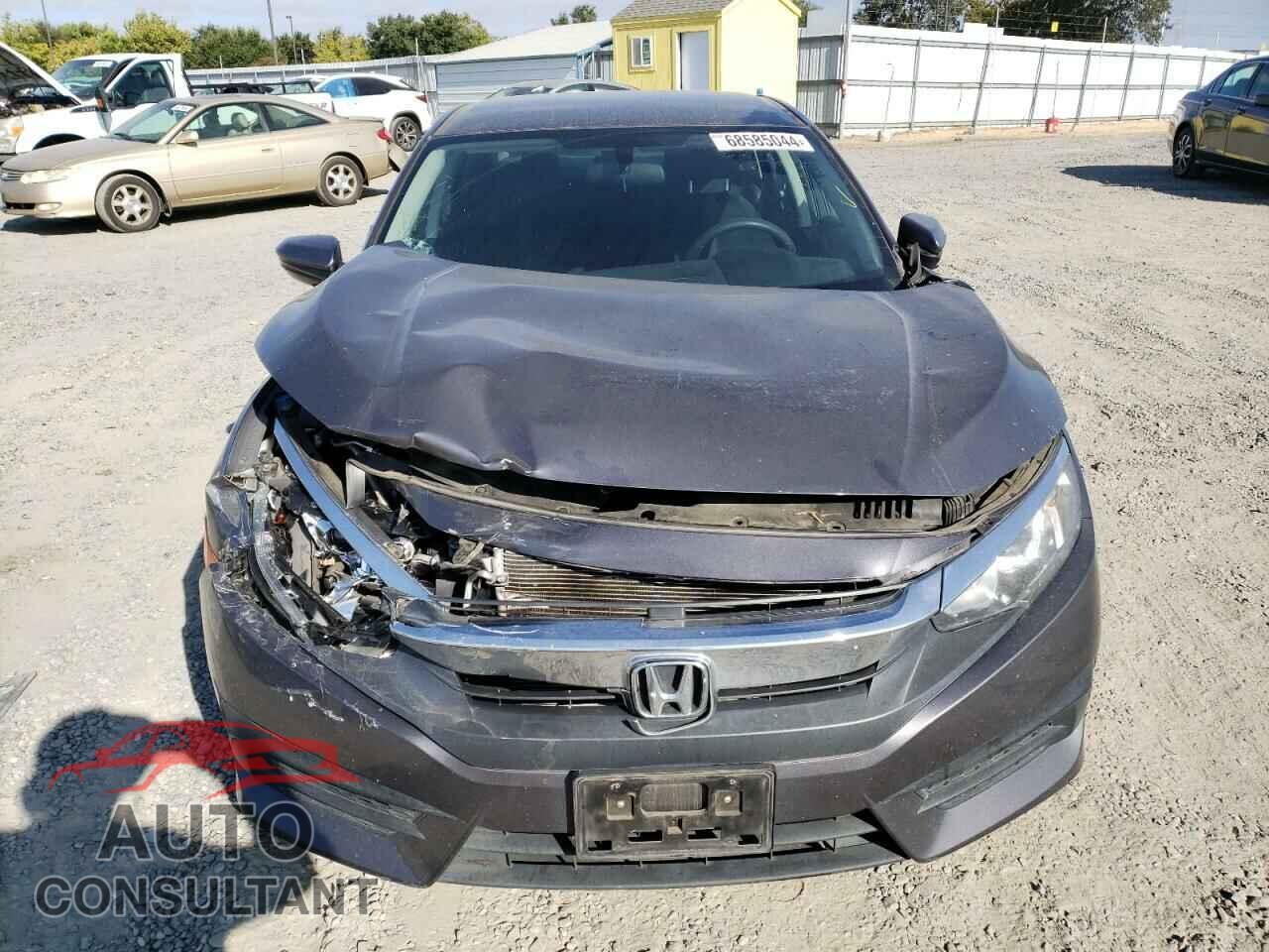 HONDA CIVIC 2017 - 2HGFC2F54HH555977