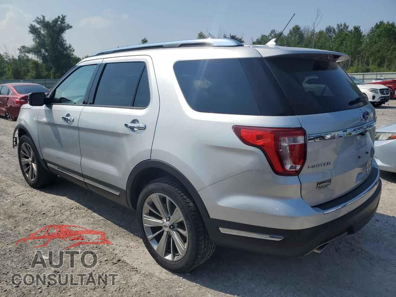 FORD EXPLORER 2018 - 1FM5K8FHXJGB49015