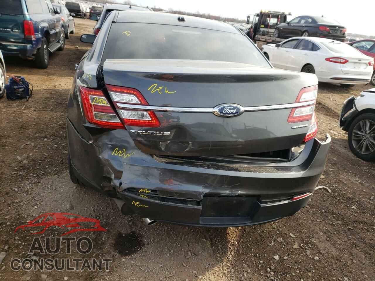 FORD TAURUS 2017 - 1FAHP2D80HG142965