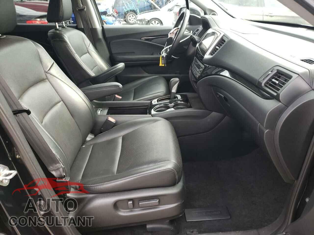 HONDA RIDGELINE 2017 - 5FPYK3F74HB006343