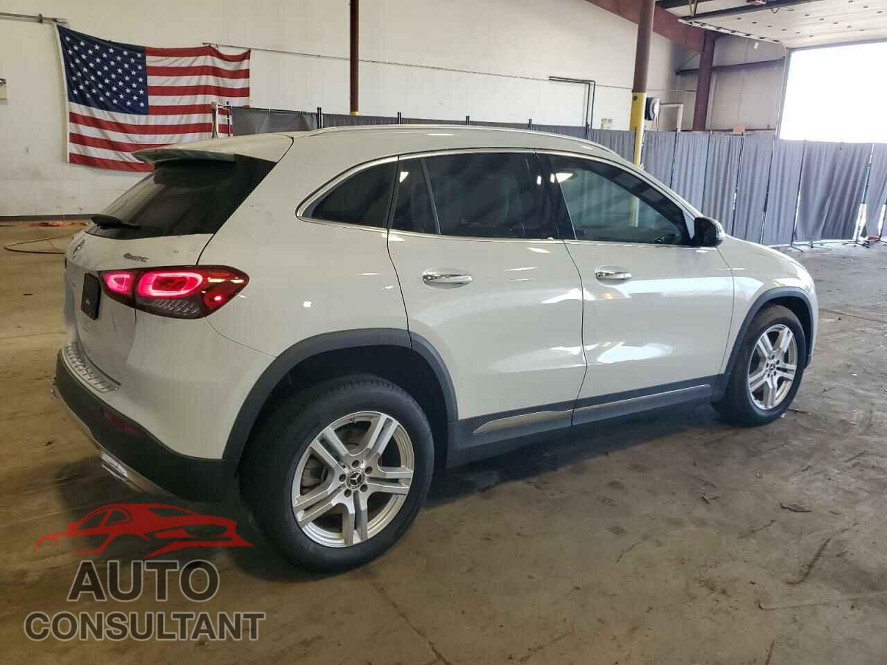 MERCEDES-BENZ GLA-CLASS 2022 - W1N4N4HB9NJ403274