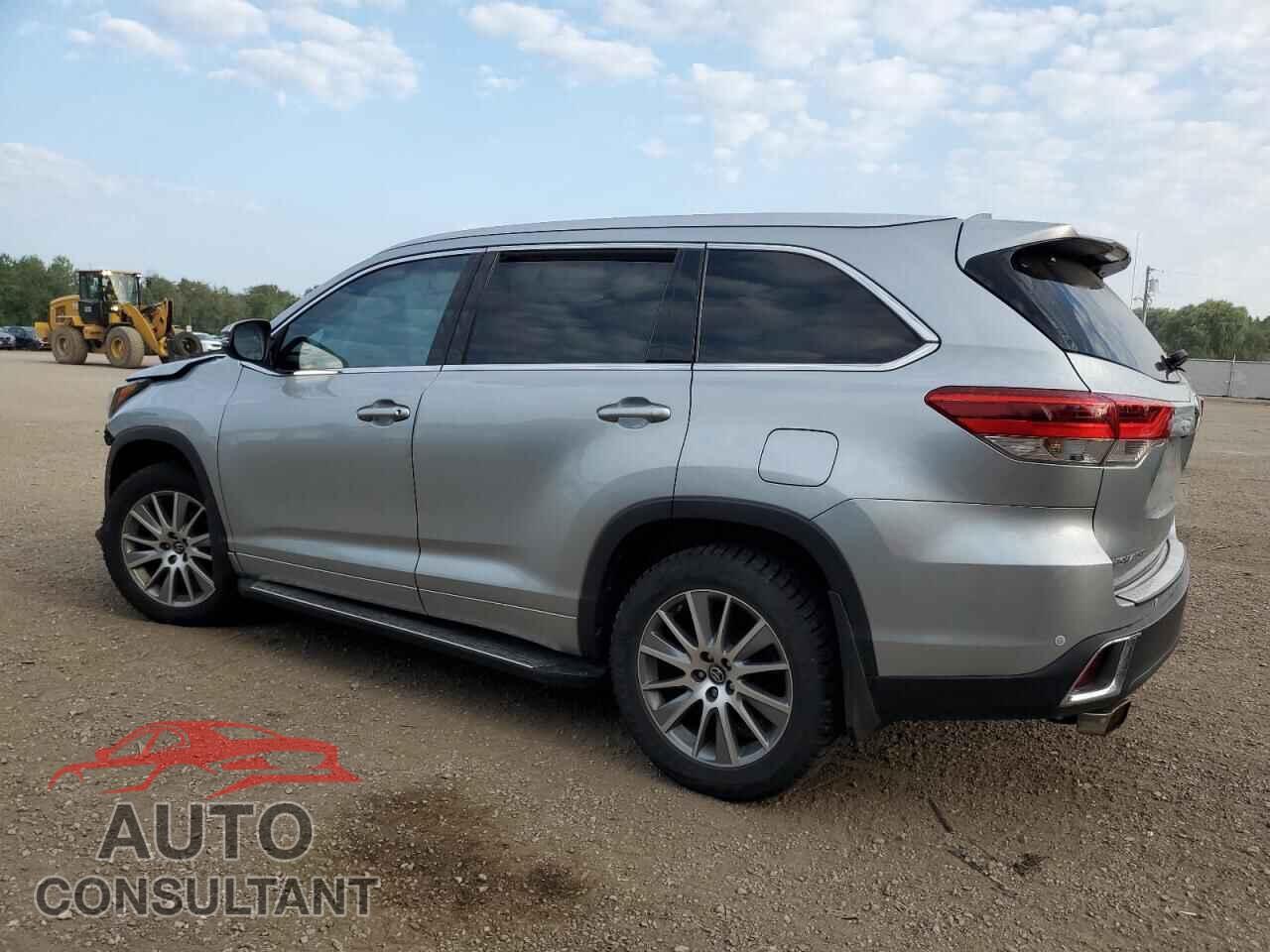 TOYOTA HIGHLANDER 2017 - 5TDJZRFH5HS521557
