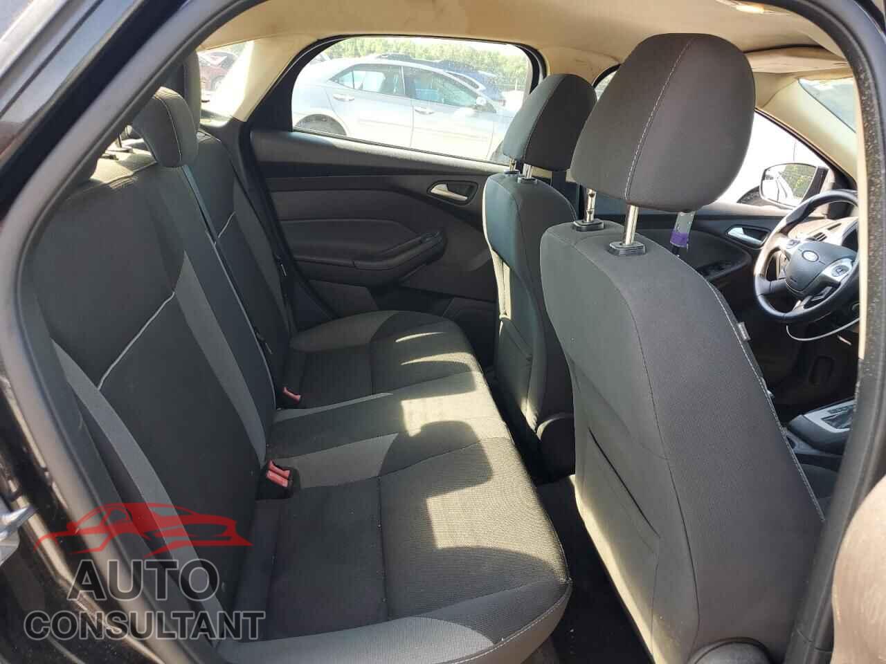 FORD FOCUS 2013 - 1FADP3F29DL305529