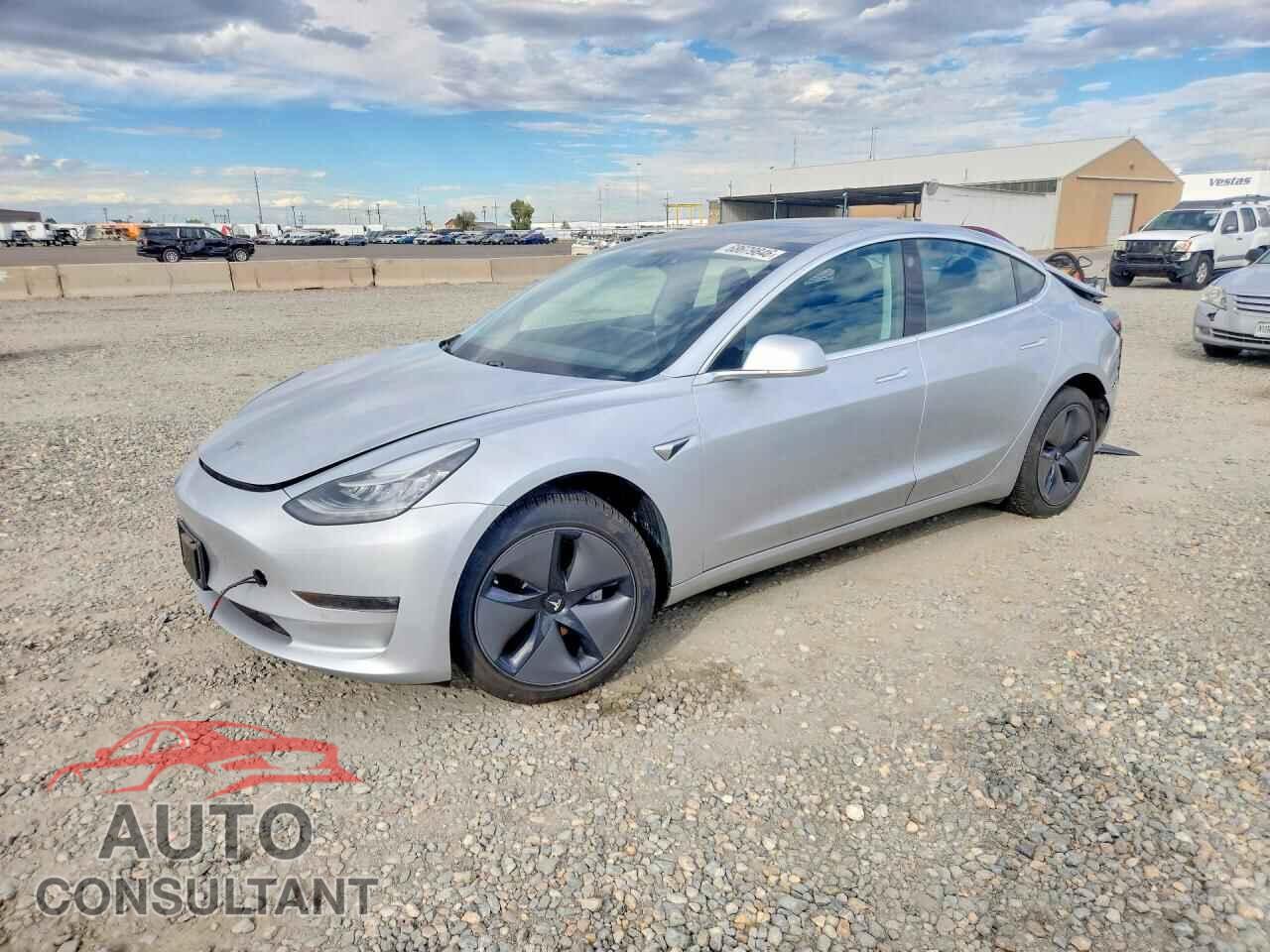 TESLA MODEL 3 2018 - 5YJ3E1EA3JF044082