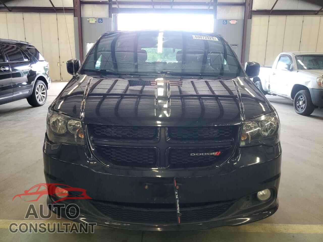 DODGE CARAVAN 2017 - 2C4RDGEG8HR798629