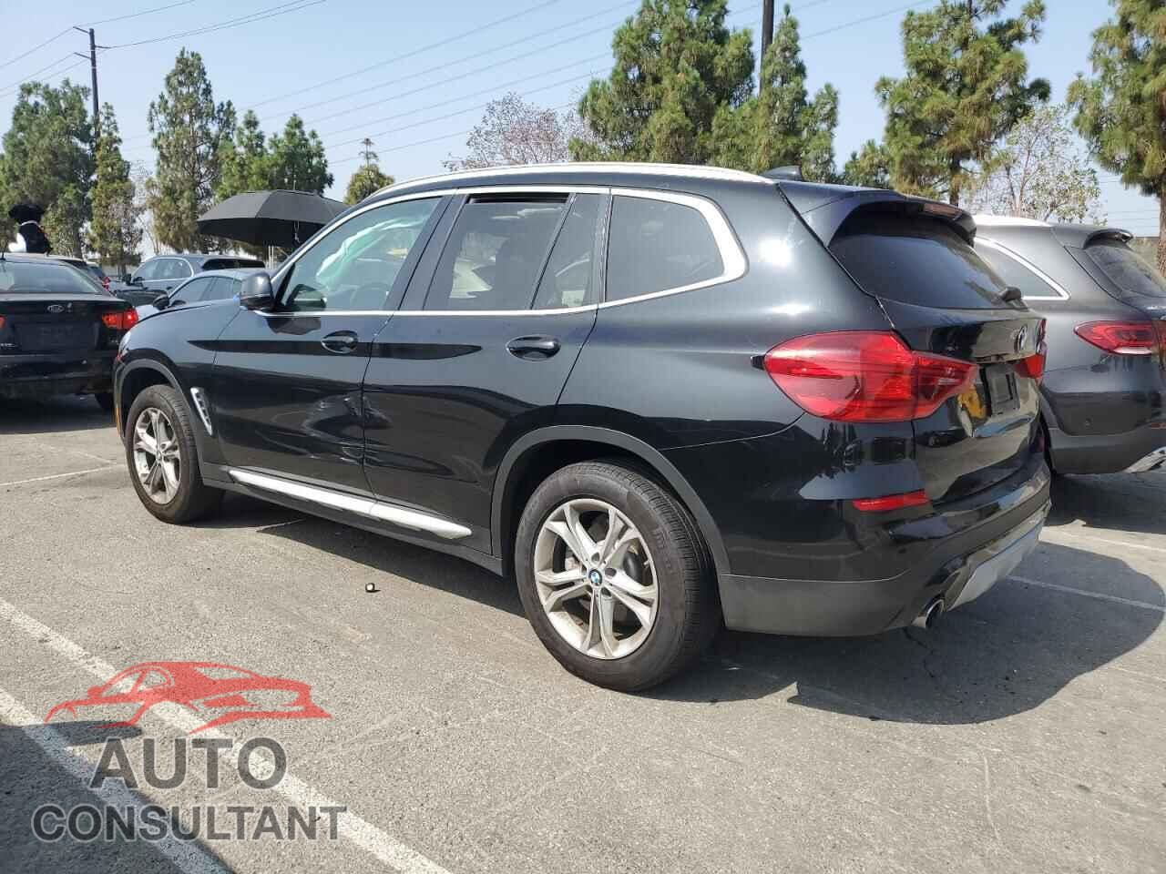 BMW X3 2018 - 5UXTR9C54JLD63451
