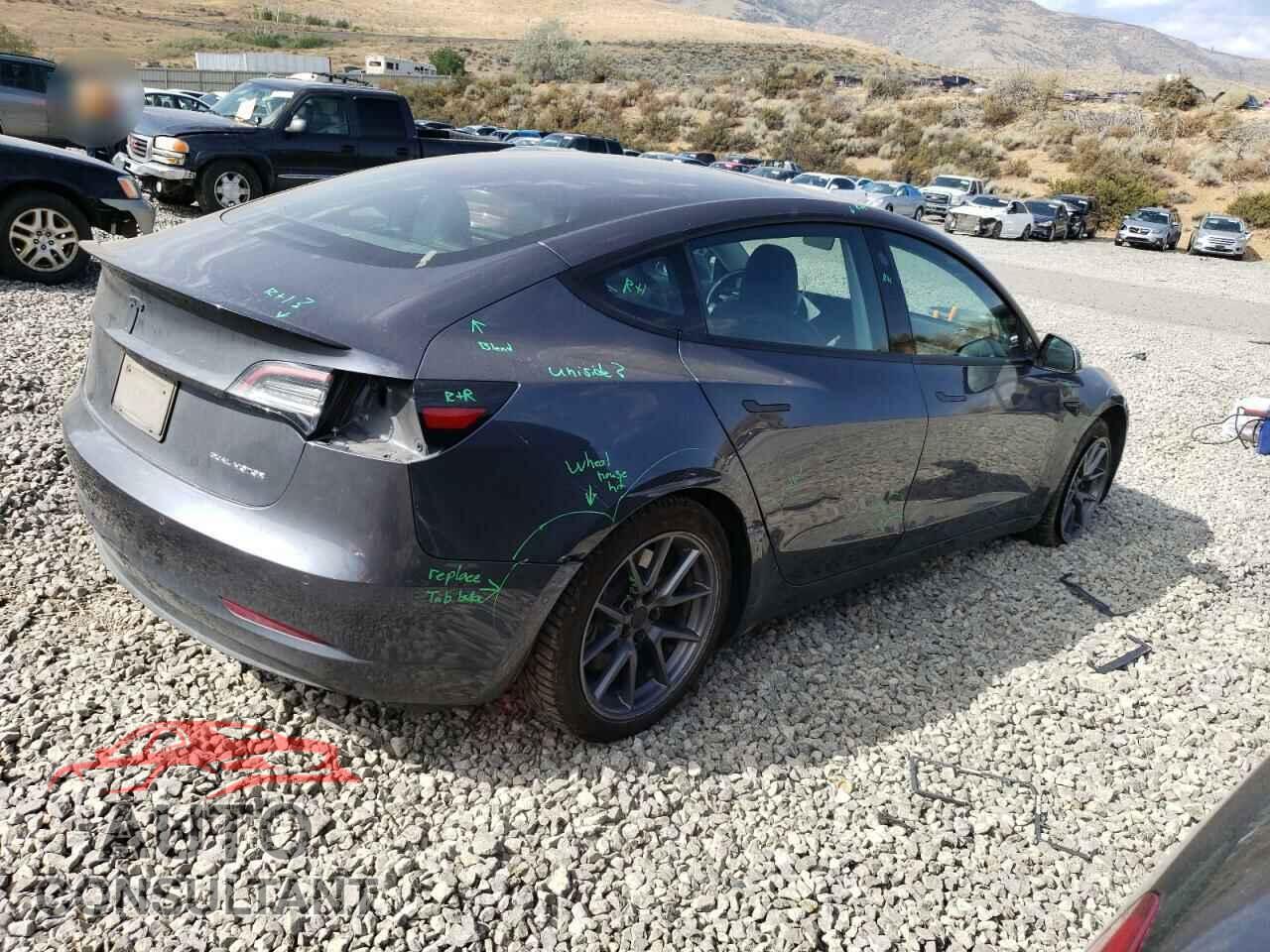 TESLA MODEL 3 2021 - 5YJ3E1EBXMF938402