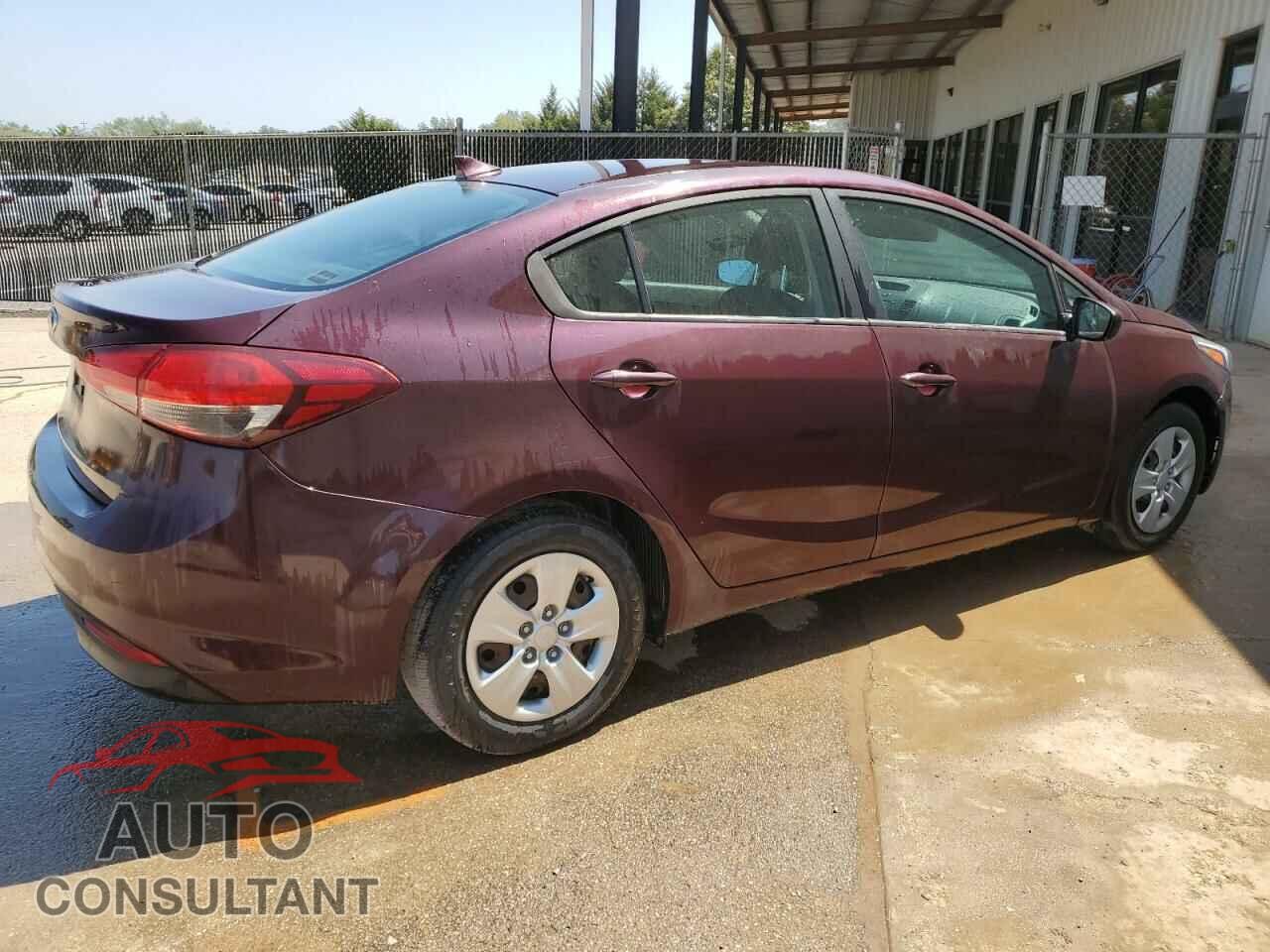 KIA FORTE 2017 - 3KPFK4A70HE024986