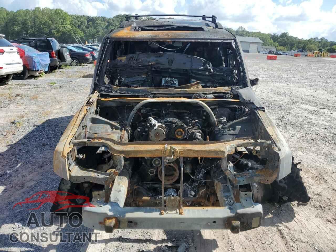 JEEP COMMANDER 2009 - 1J8HG48K59C555302