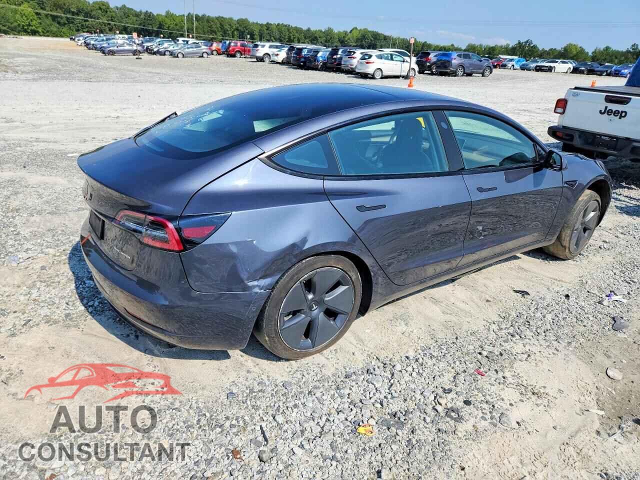 TESLA MODEL 3 2021 - 5YJ3E1EB5MF044100
