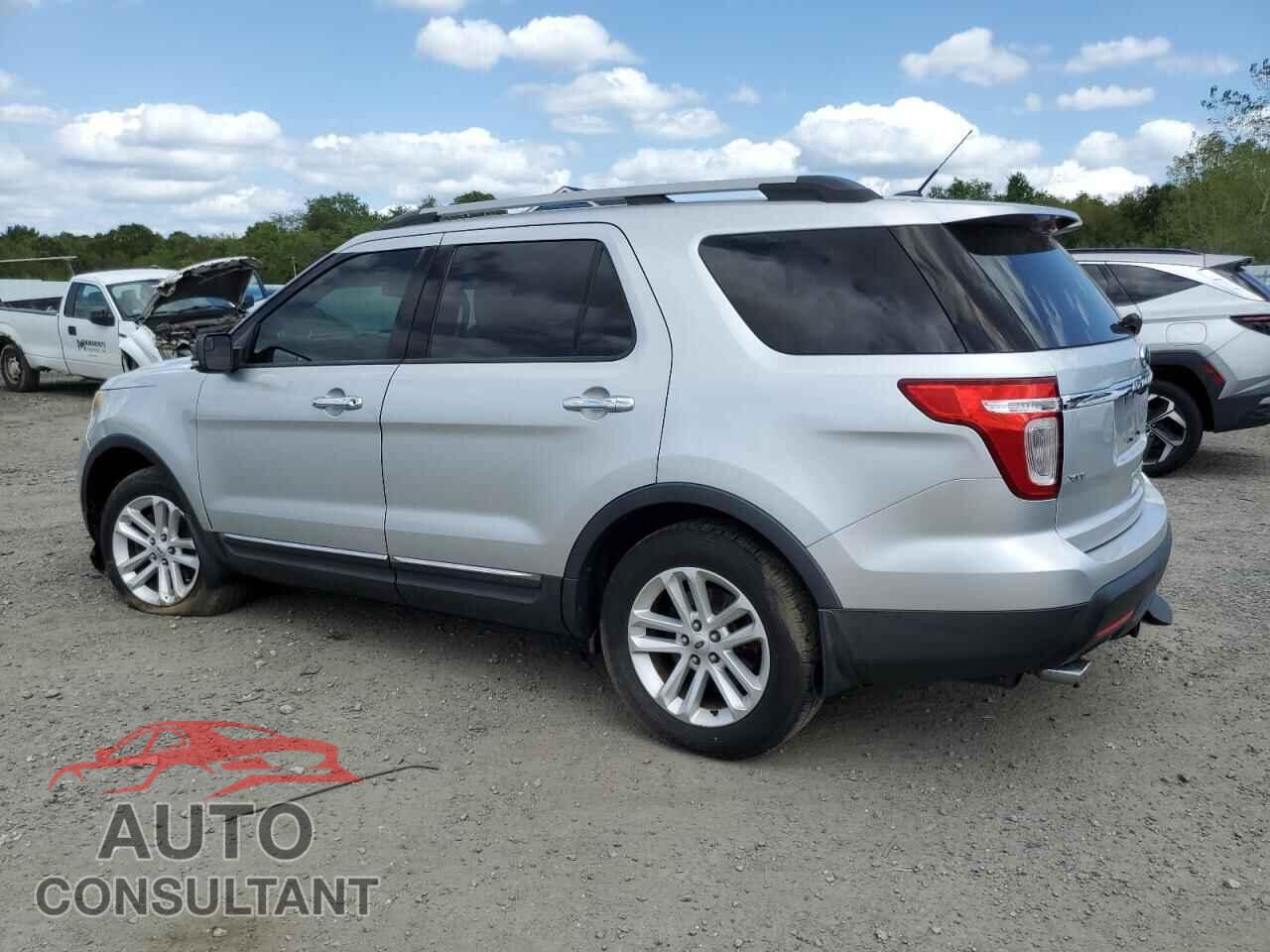 FORD EXPLORER 2011 - 1FMHK8D83BGA04545