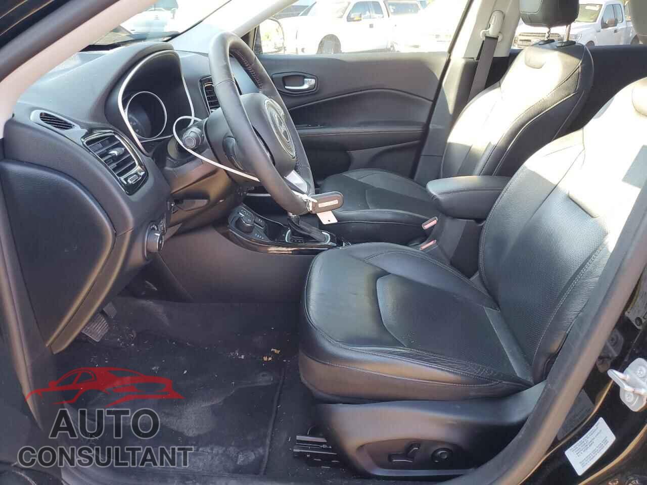 JEEP COMPASS 2018 - 3C4NJDCB4JT136384