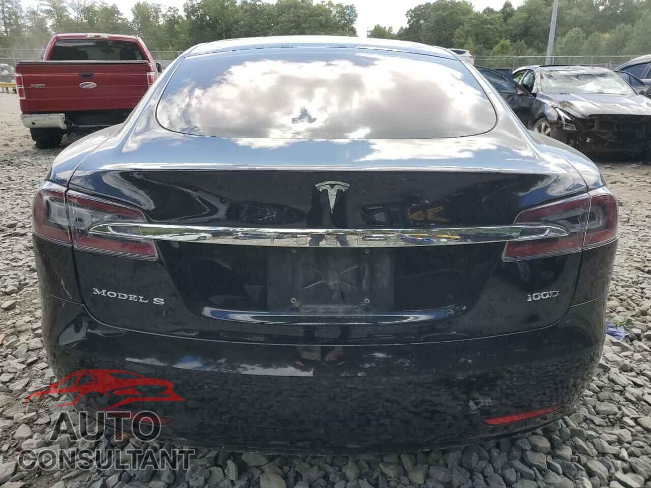 TESLA MODEL S 2019 - 5YJSA1E25KF305889