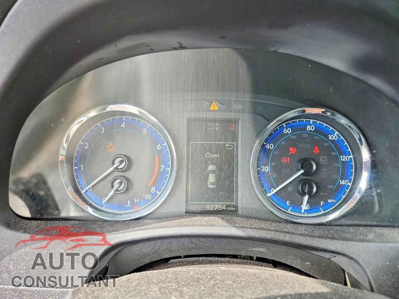 TOYOTA COROLLA 2017 - 2T1BURHE5HC769855