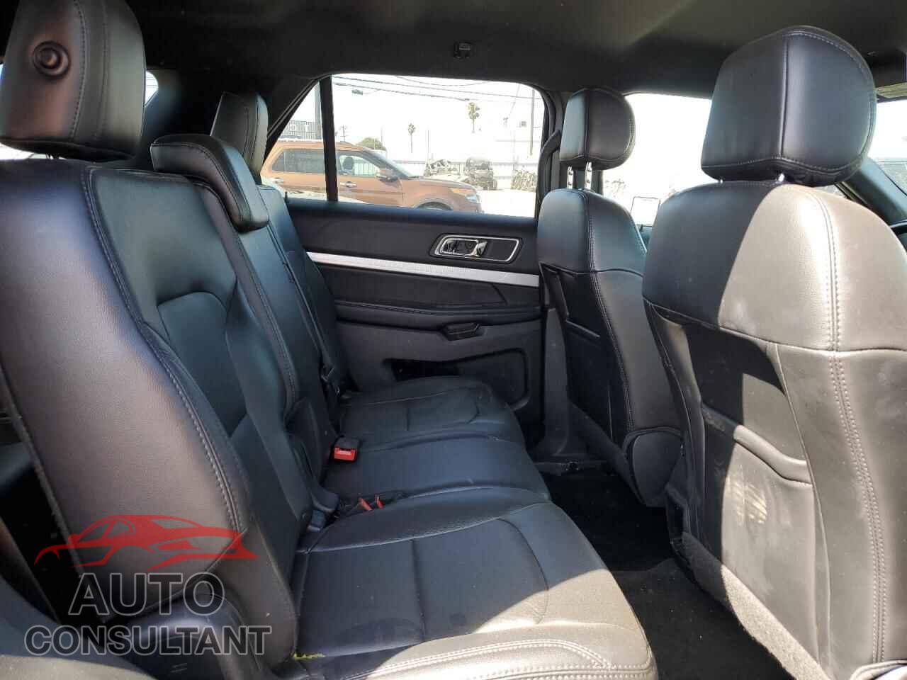 FORD EXPLORER 2017 - 1FM5K7D85HGD17053