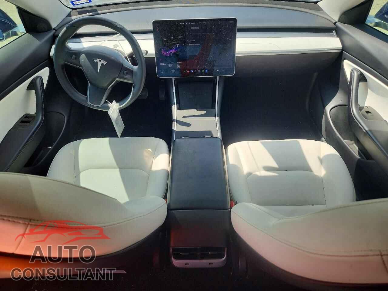 TESLA MODEL 3 2020 - 5YJ3E1EA7LF599233