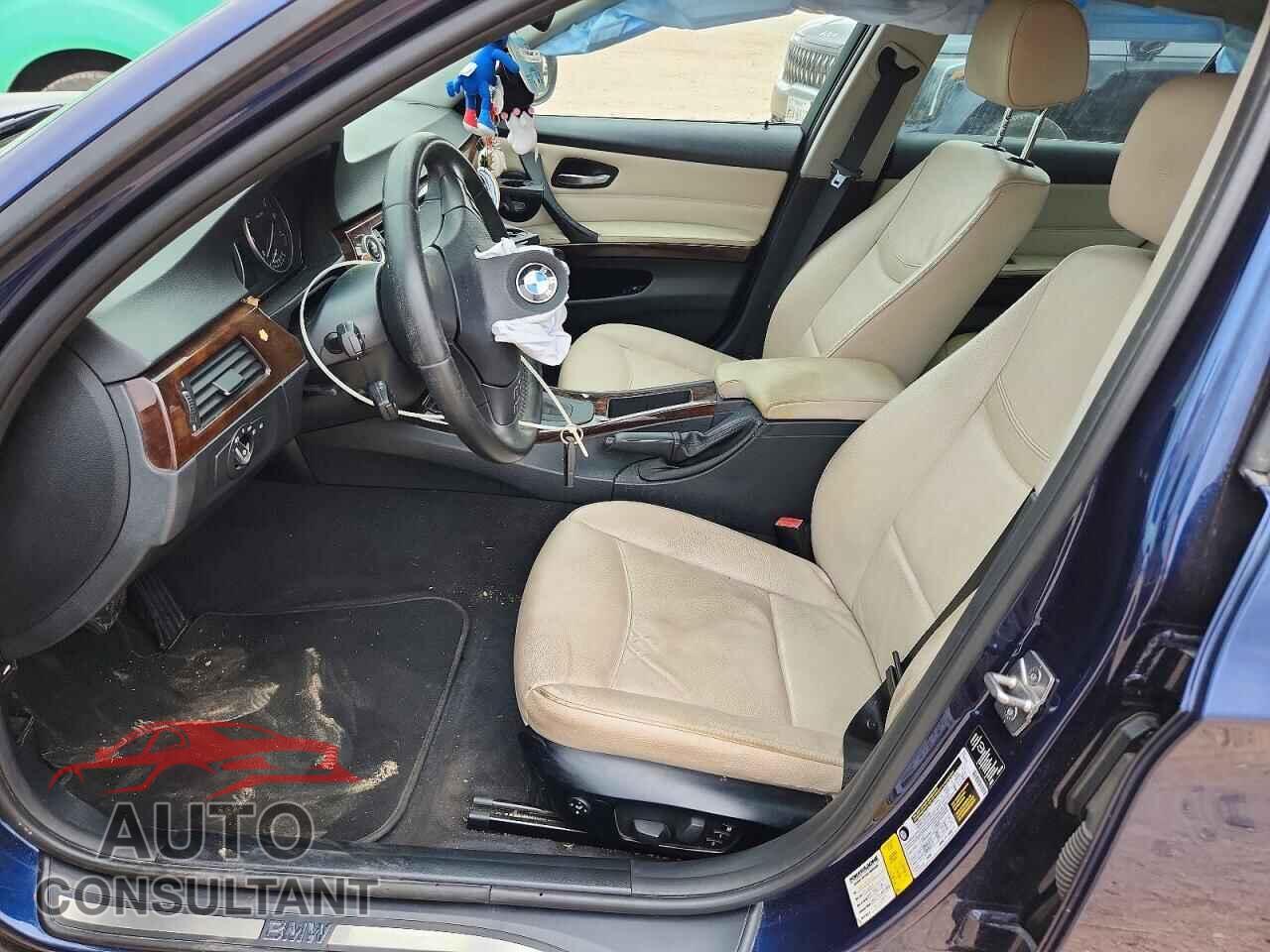 BMW 3 SERIES 2011 - WBAPH7C54BE851602