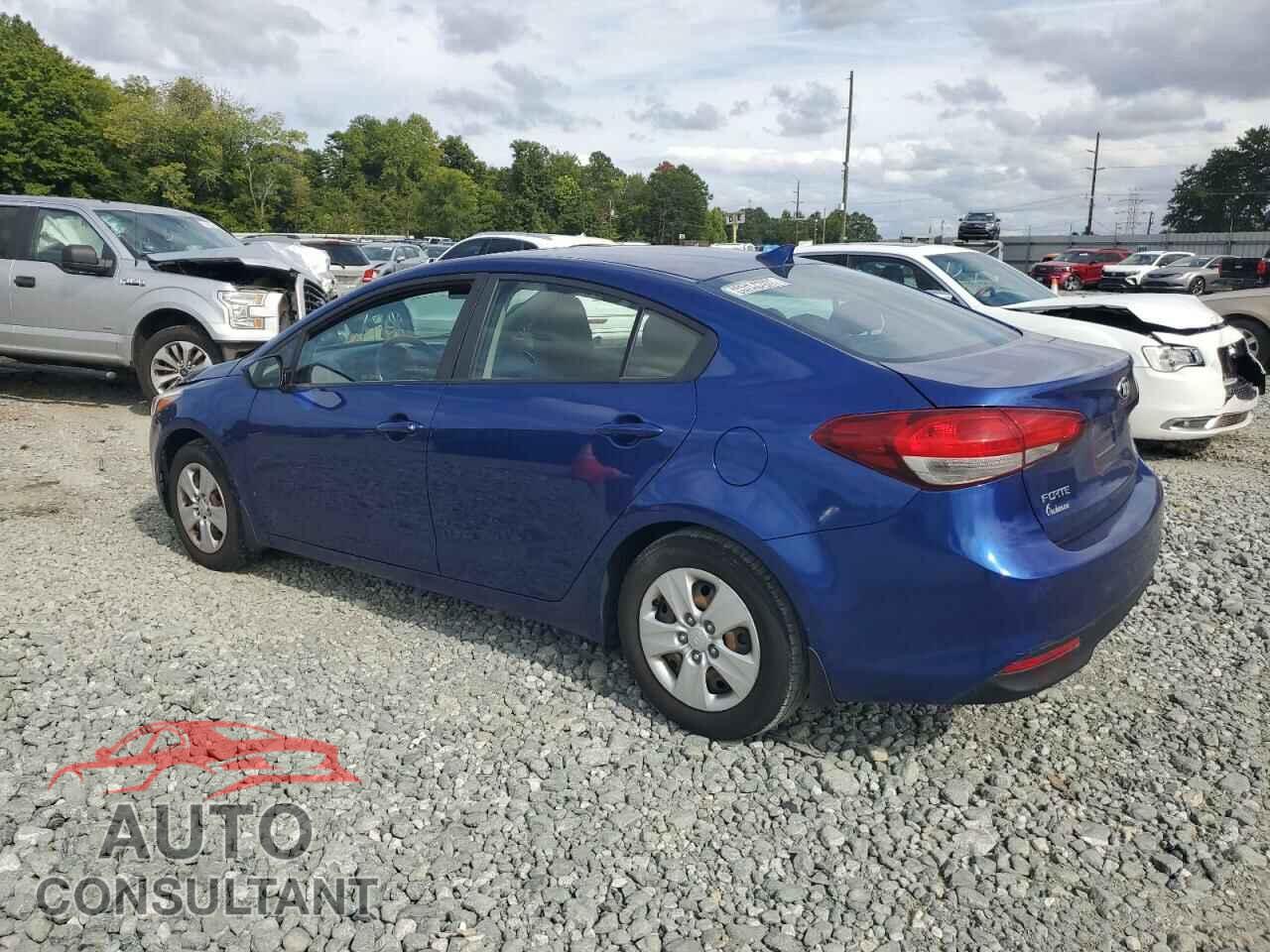 KIA FORTE 2018 - 3KPFK4A72JE199357