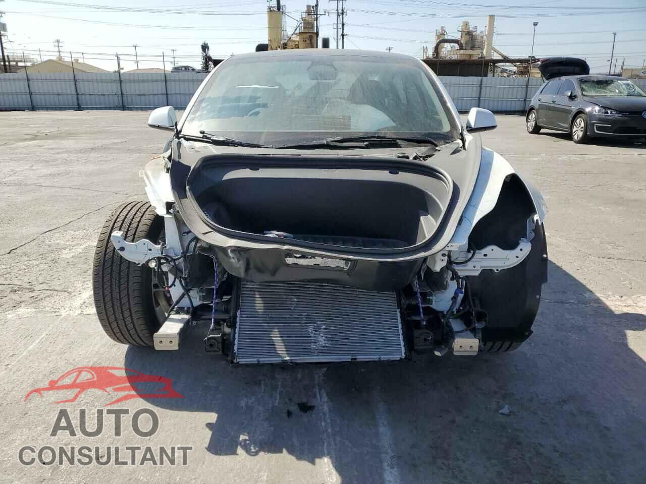 TESLA MODEL 3 2023 - 5YJ3E1EA1PF647718