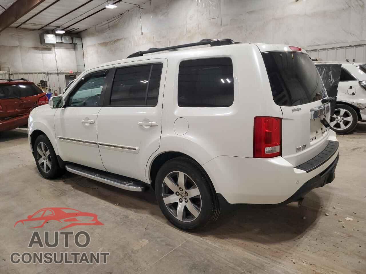 HONDA PILOT 2012 - 5FNYF4H90CB044145