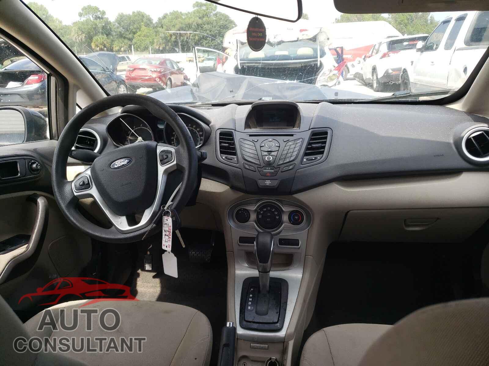 FORD FIESTA 2017 - 3FADP4EJ0HM115735