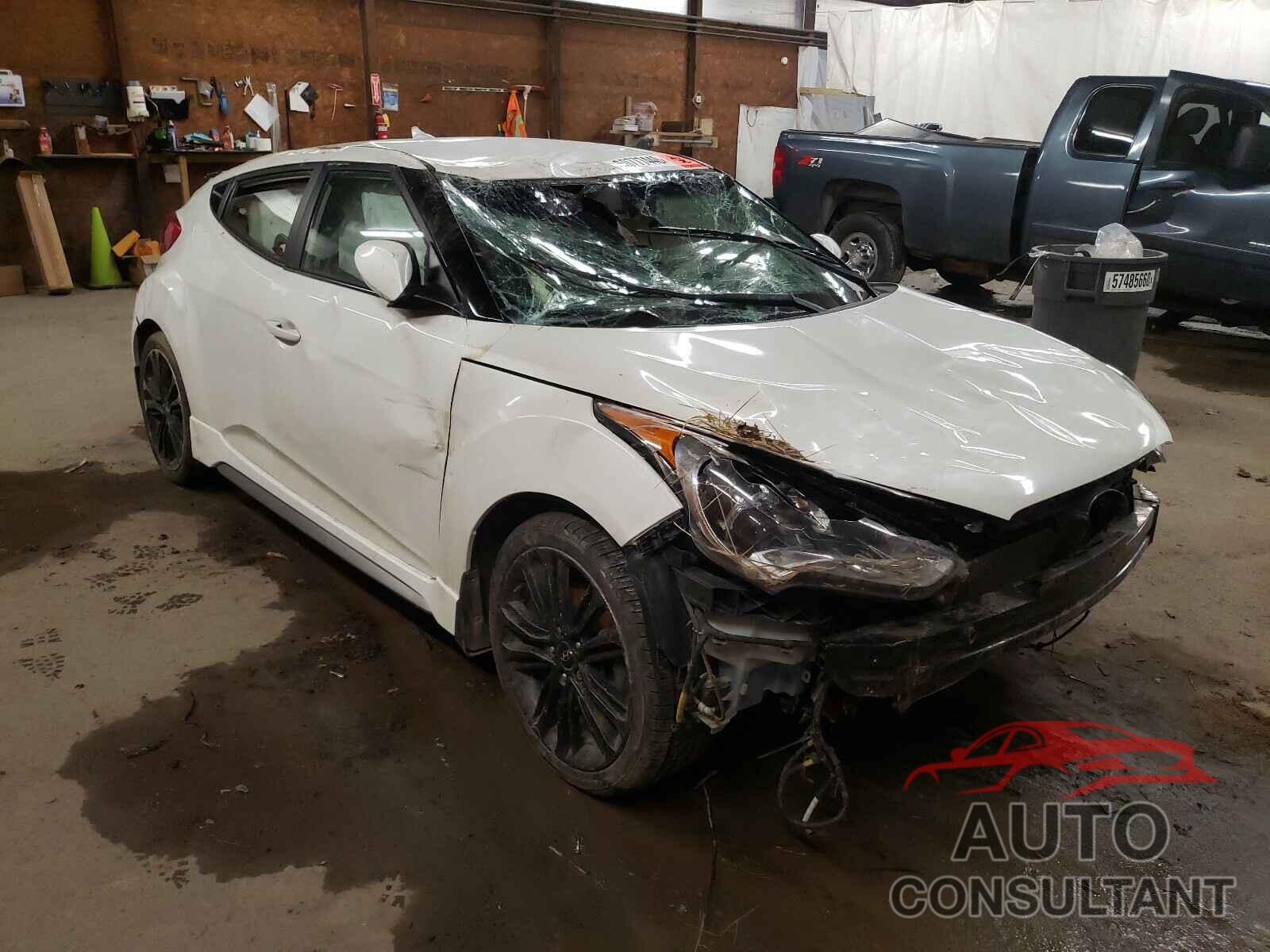 HYUNDAI VELOSTER 2016 - KMHTC6AE6GU304126