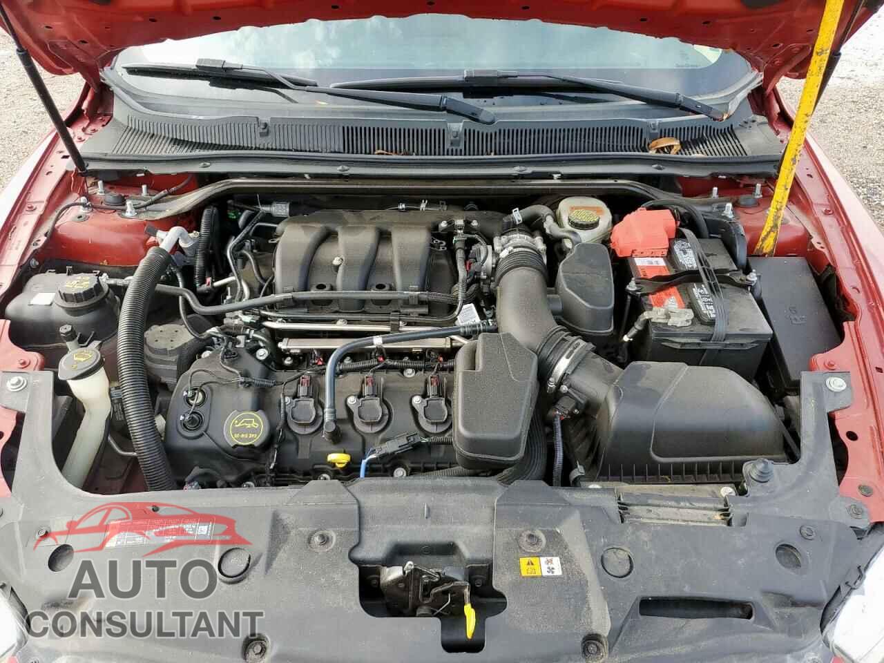 FORD TAURUS 2015 - 1FAHP2F82FG155159