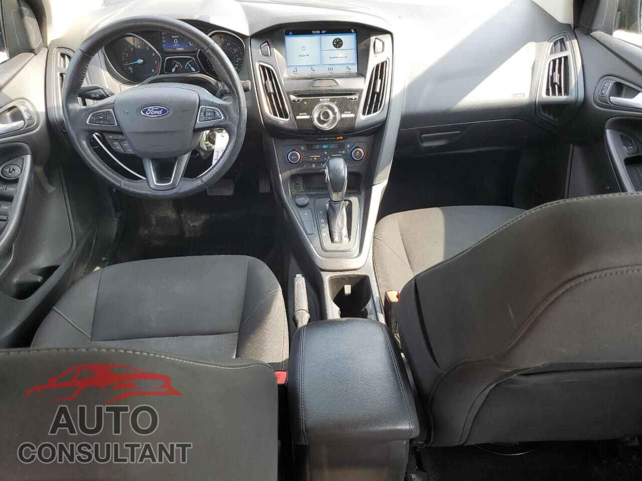 FORD FOCUS 2018 - 1FADP3H27JL320460