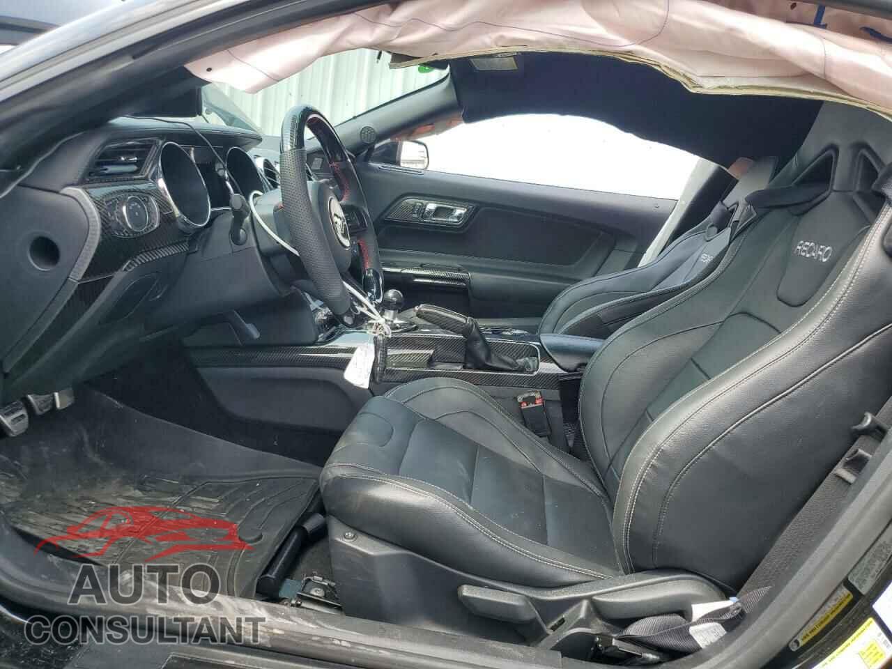 FORD MUSTANG 2015 - 1FA6P8CF9F5313621