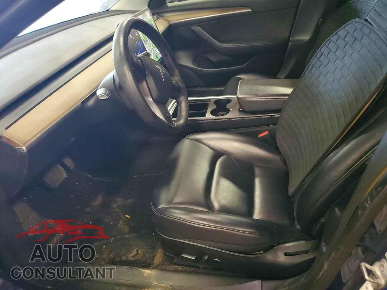 TESLA MODEL 3 2021 - 5YJ3E1EA3MF053546