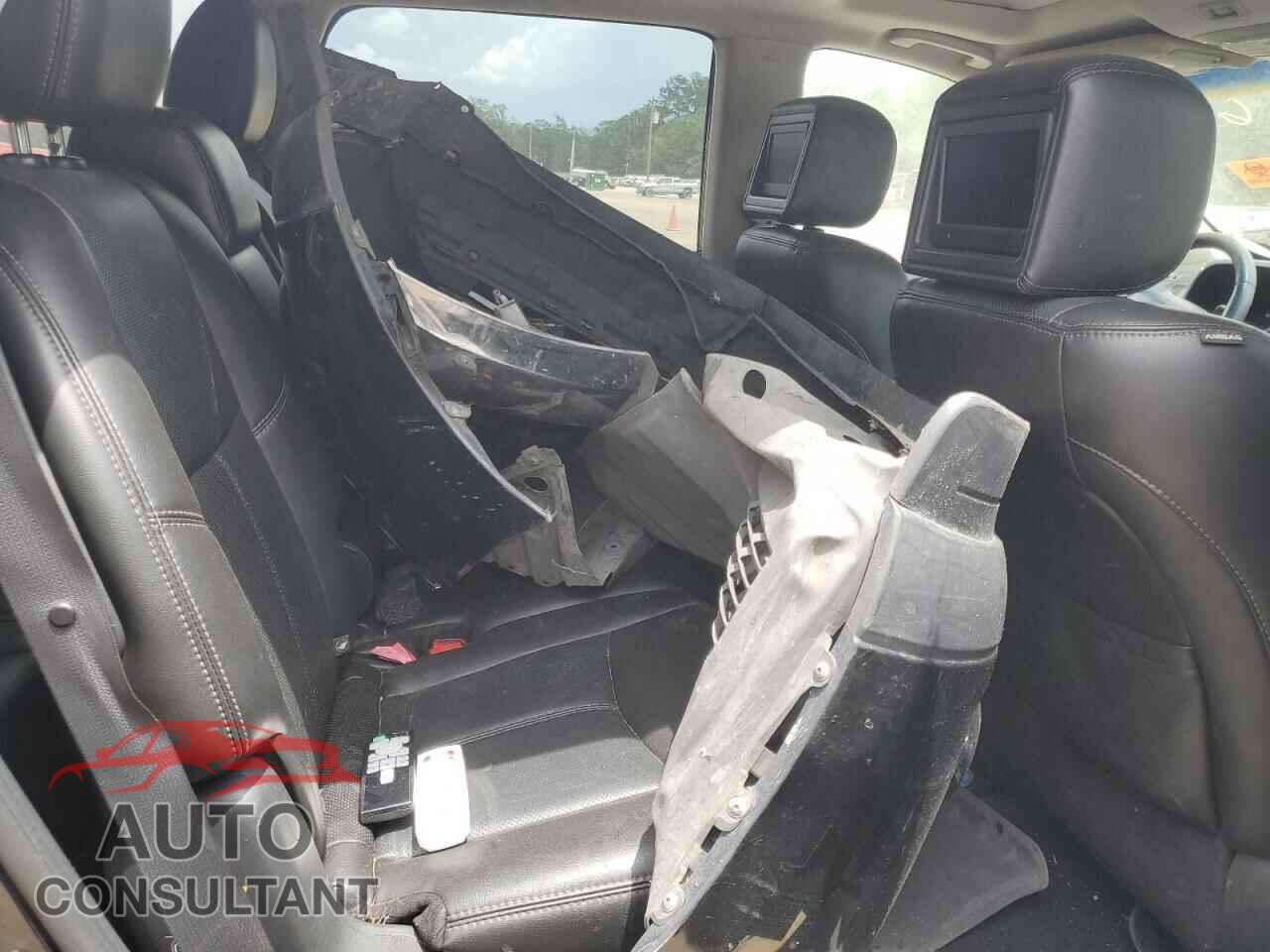 NISSAN PATHFINDER 2014 - 5N1AR2MM5EC698741
