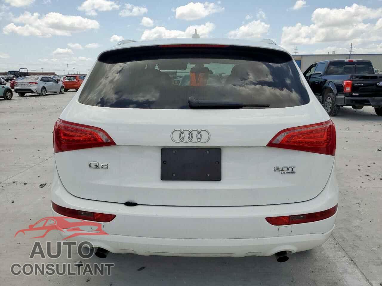 AUDI Q5 2012 - WA1CFAFP2CA017008