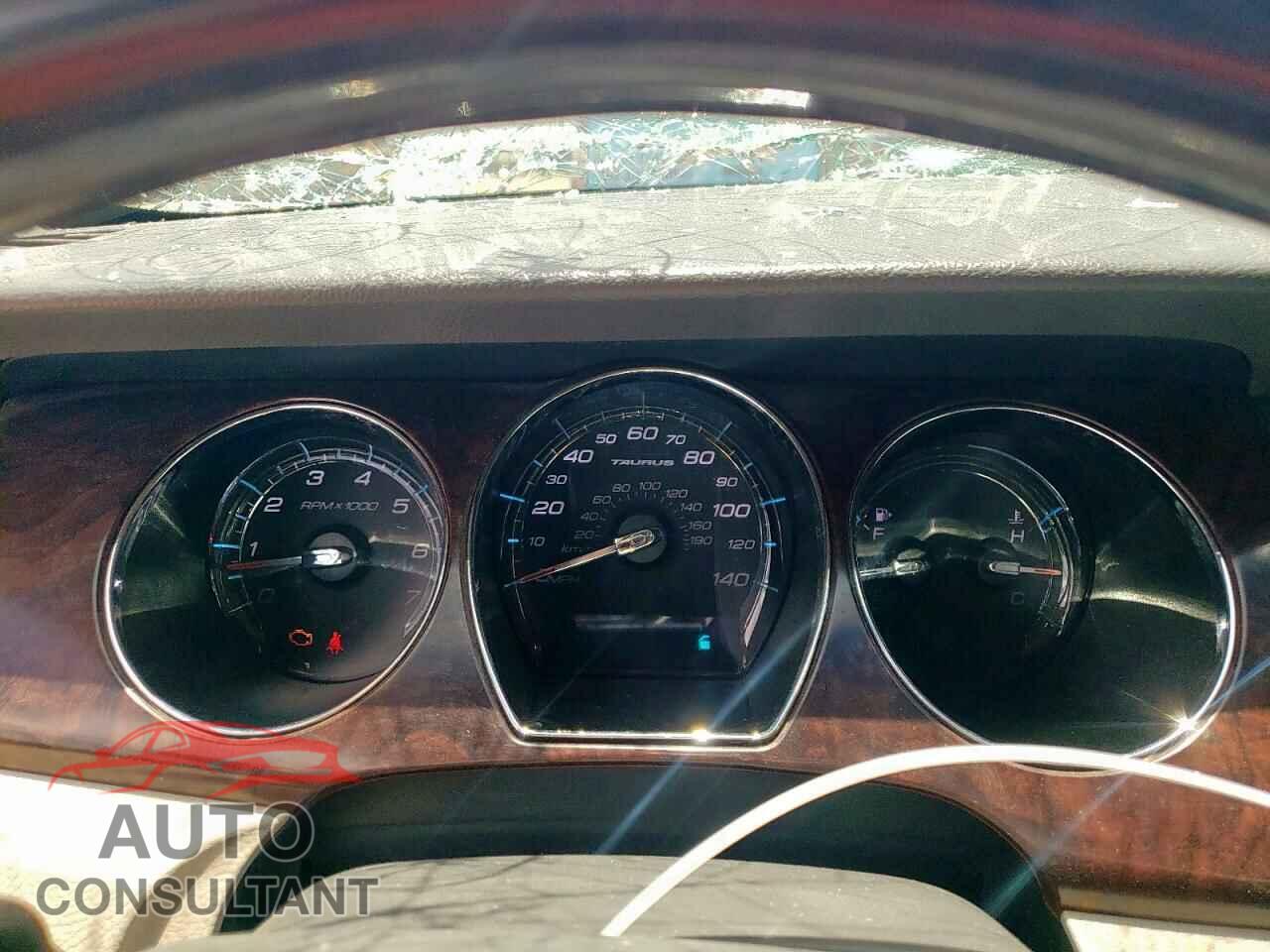 FORD TAURUS 2011 - 1FAHP2FW3BG119943