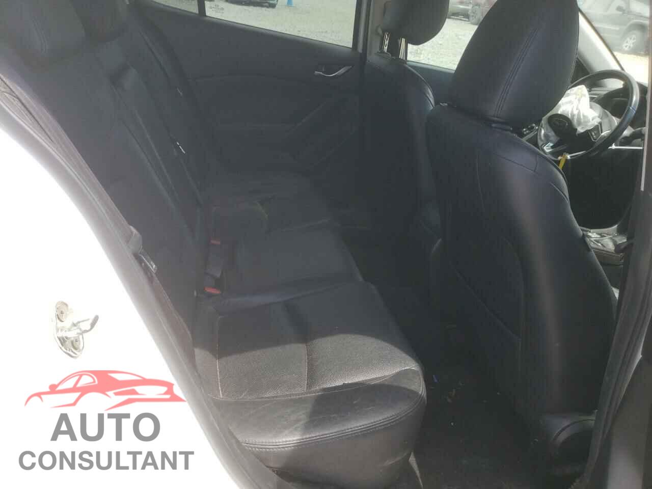 MAZDA 3 2017 - JM1BN1M38H1104147