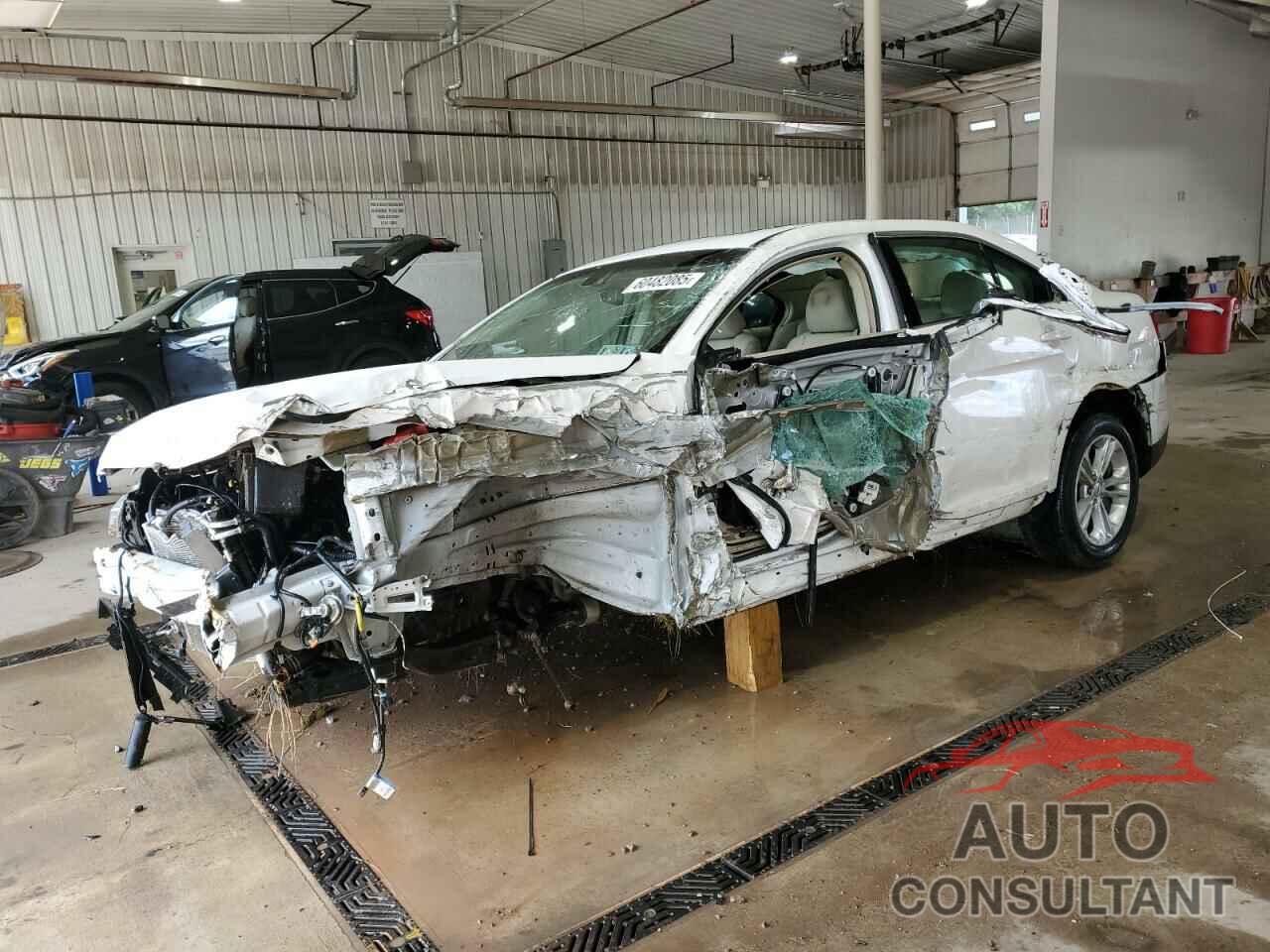 FORD TAURUS 2013 - 1FAHP2E89DG200693