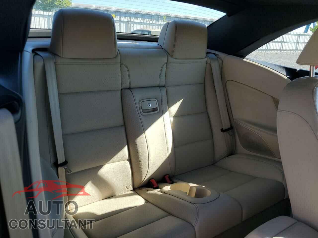 VOLKSWAGEN EOS 2012 - WVWBW7AH7CV004932
