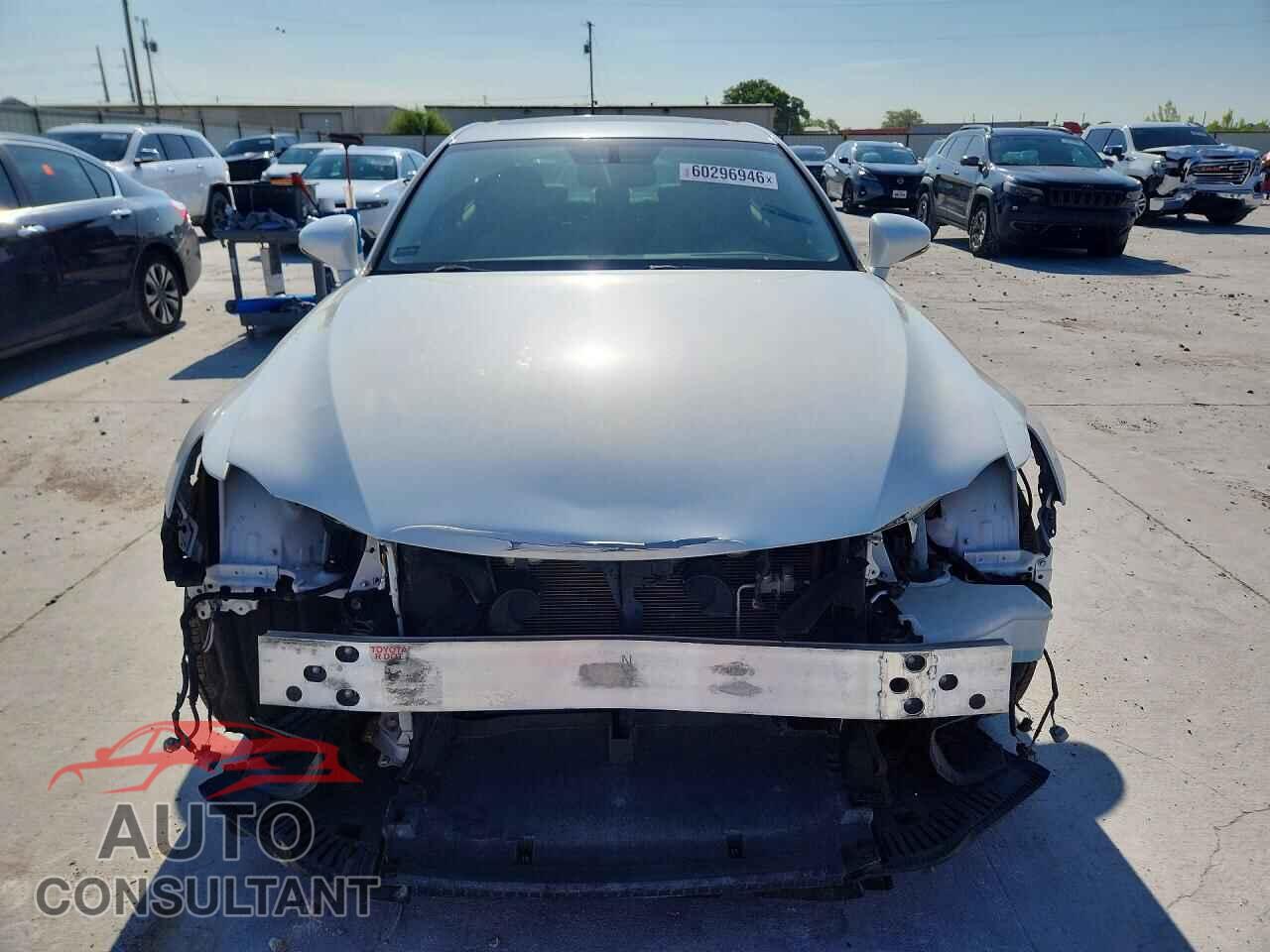 LEXUS IS 2014 - JTHBF1D23E5009034