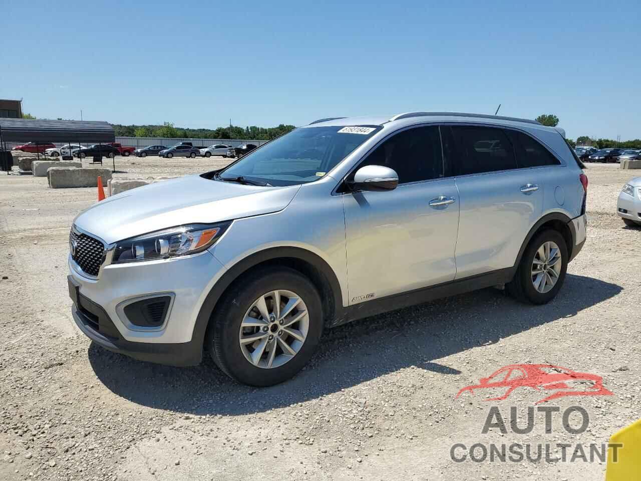 KIA SORENTO 2017 - 5XYPGDA58HG331152