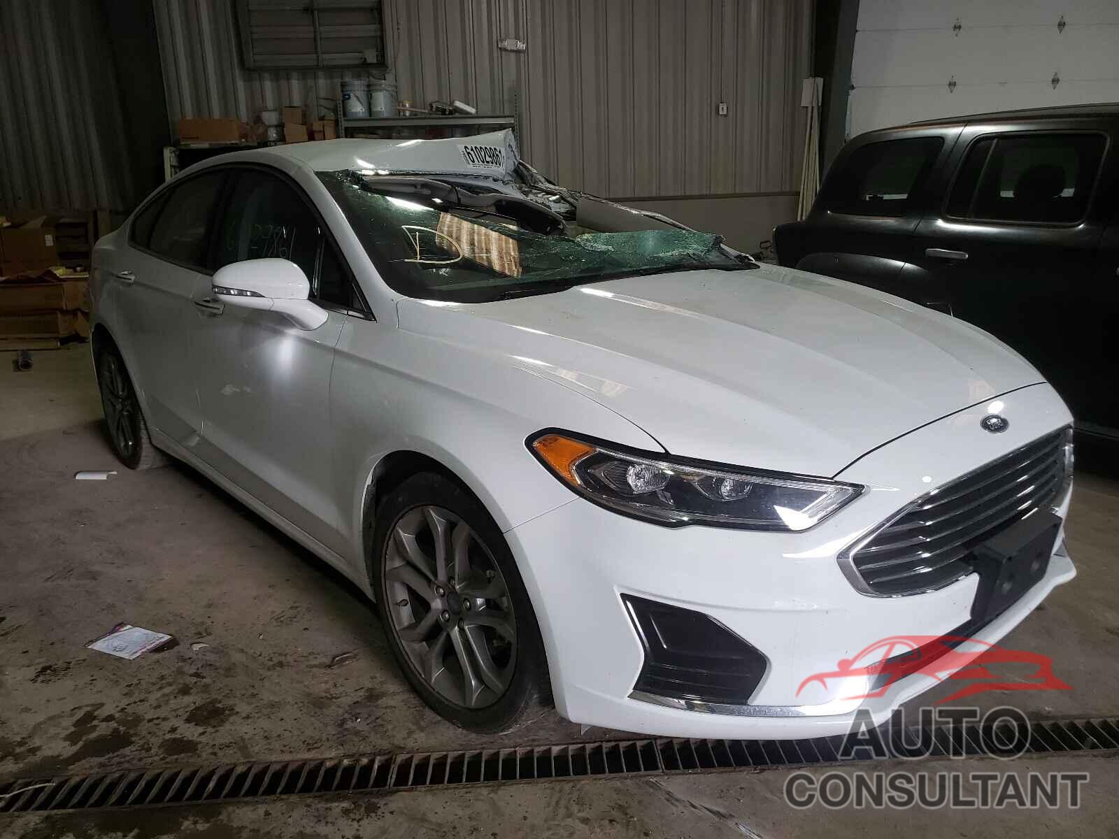 FORD FUSION 2019 - 3FA6P0CDXKR270236