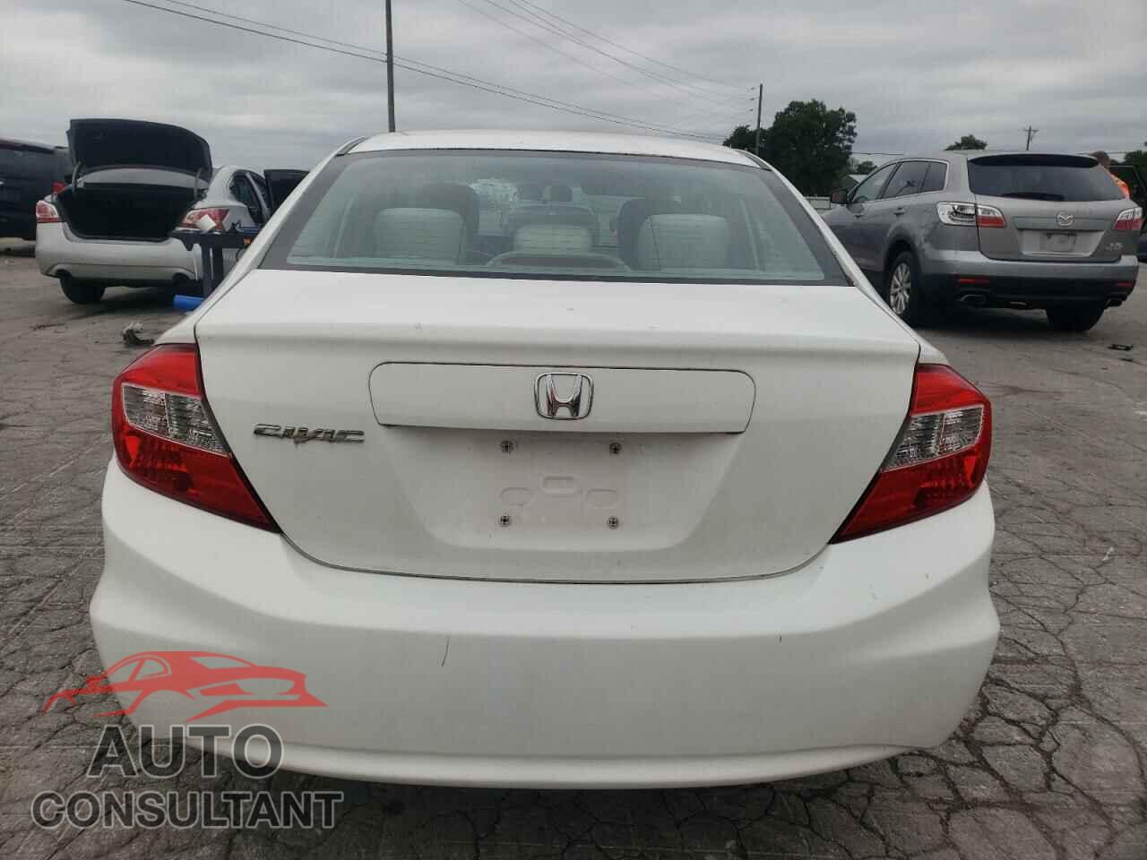 HONDA CIVIC 2012 - 2HGFB2F55CH527889